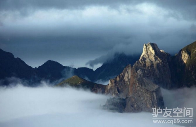 九顶山营业了滑雪场野营完善了可以滑雪赏雪等
