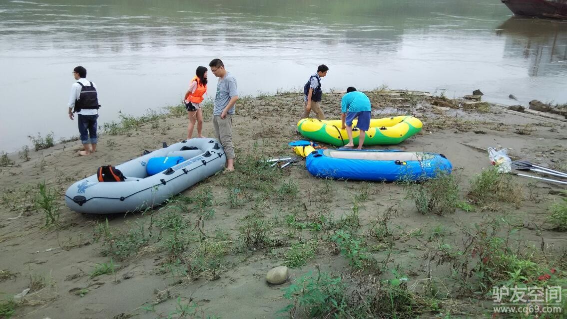6月29,野漂嘉陵江,北碚至磁器口,晚上AA聚餐 